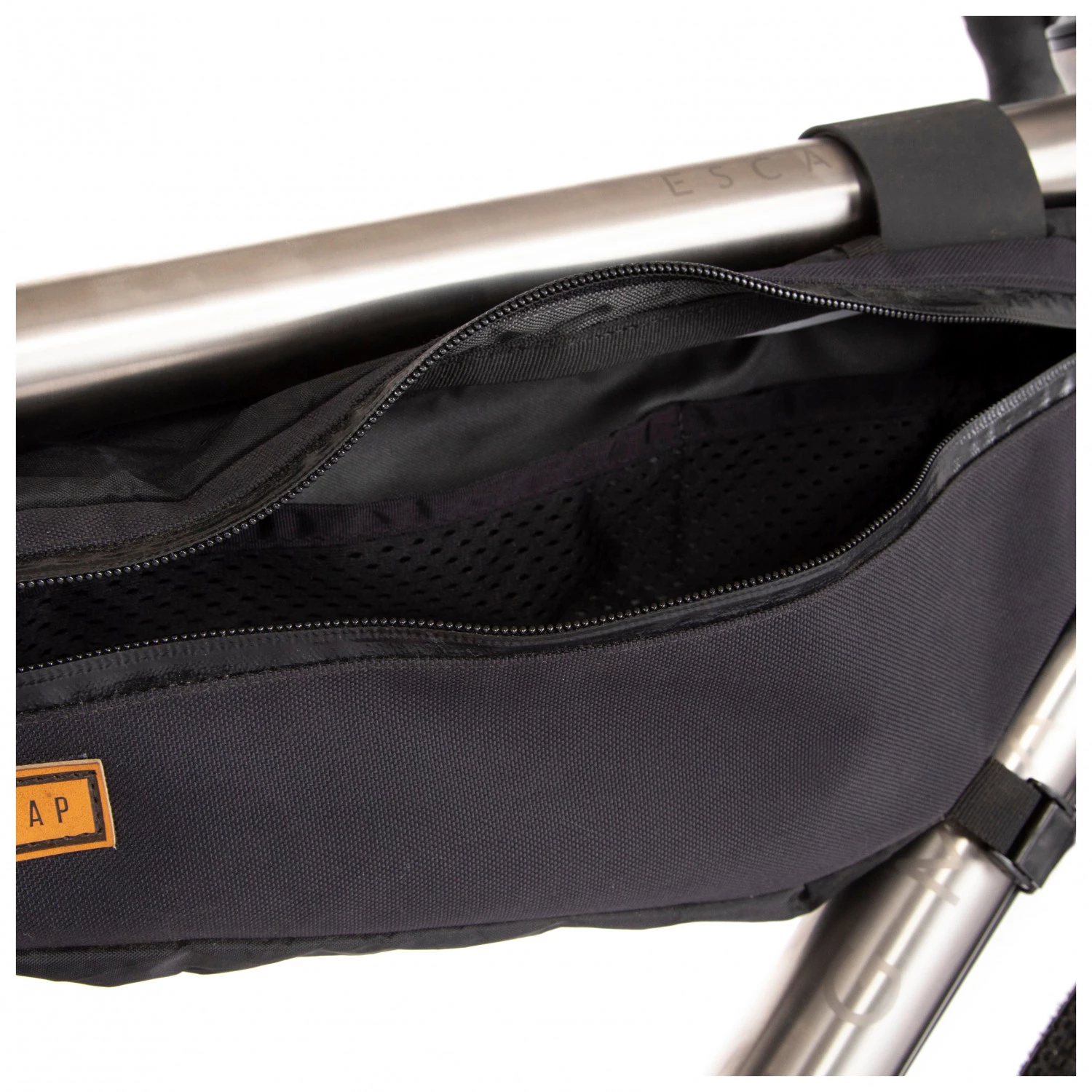 Restrap - Frame Bag Medium - Sacoche de vélo 6 Restrap - Frame Bag Medium - Sacoche de vélo – Image 4
